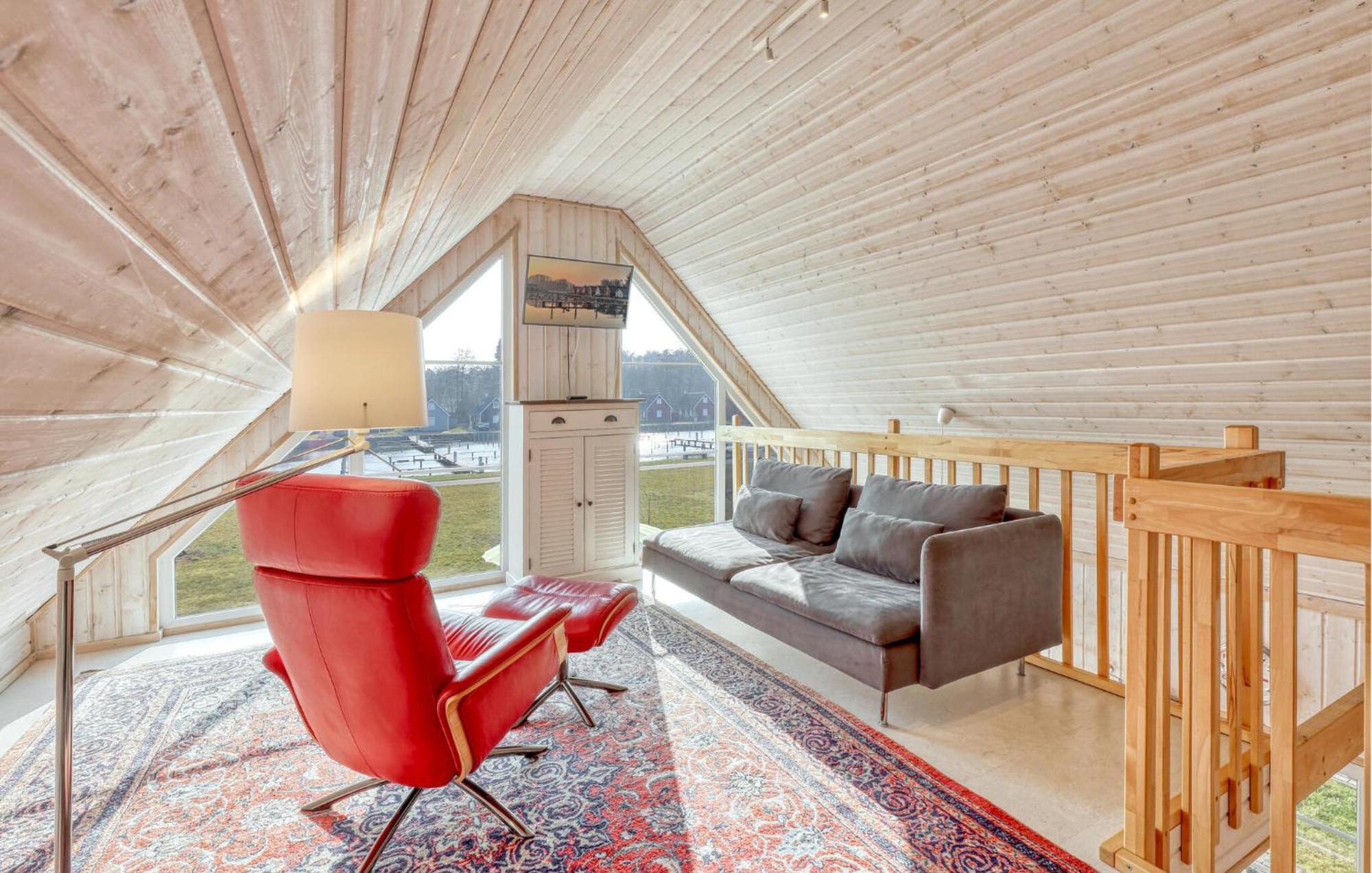 Two-Bedroom Holiday Home in Zerpenschleuse Buitenkant foto